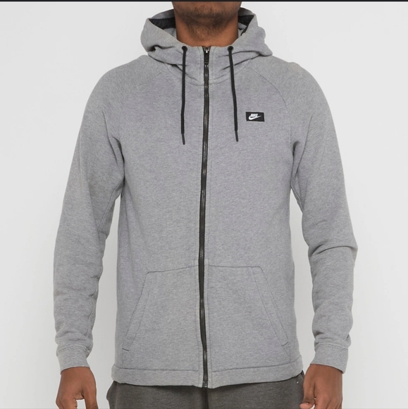 Nike Men's Gray Hoodie Sweater - Picture 1 of 5
